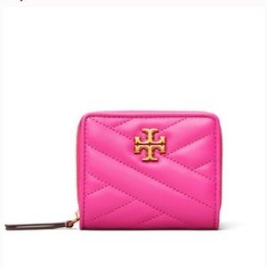 BRAND NEW TORY BURCH Kira Quilted Bi-Fold Wallet
